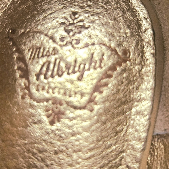 Miss Albright Specialty Anthropology Nude Natural Leather  Heels 7.5 EUC - Picture 10 of 12